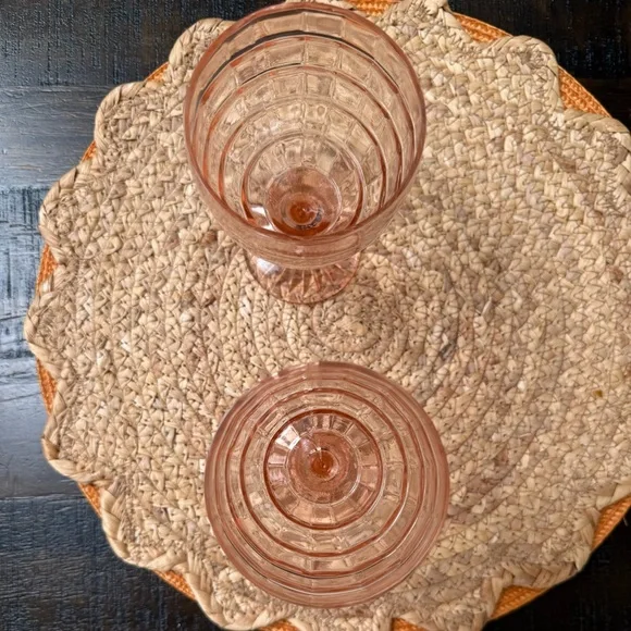 Depression Glass Pair of 2 Wine/Water Glasses, Pink, Stemmed - Picture 3 of 7